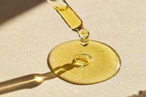 Discover the difference between water-soluble and oil-soluble Vitamin C serums. Learn which type suits your skin and how to use them for brighter, healthier, and youthful skin.