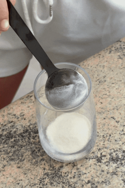 Mixing Collagen Powder